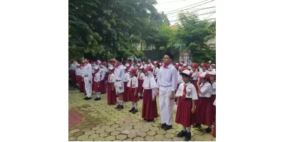 Kegiatan Upacara Bendera